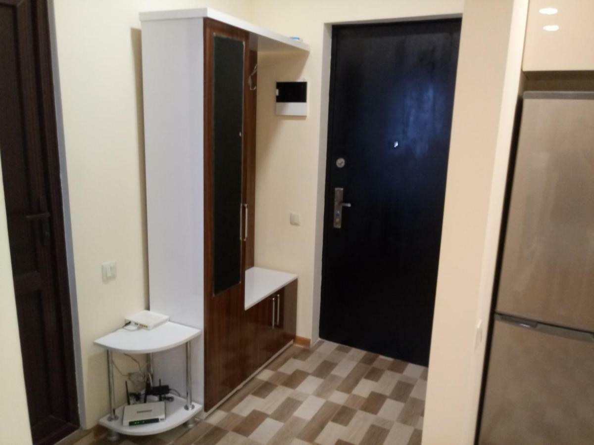 Апартаменти Квартира в центре Батуми Екстер'єр фото